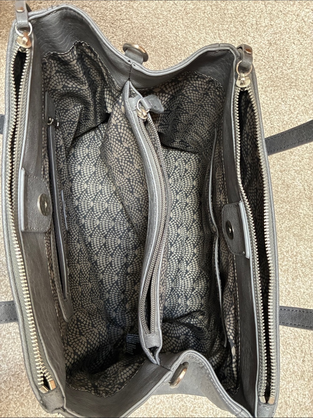 Classic Gray Leather Tote Bag - Versatile Everyday Handbag - Picture 8 of 8